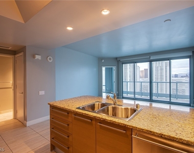 222 Karen Avenue - Photo Thumbnail 7