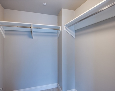 222 Karen Avenue - Photo Thumbnail 18
