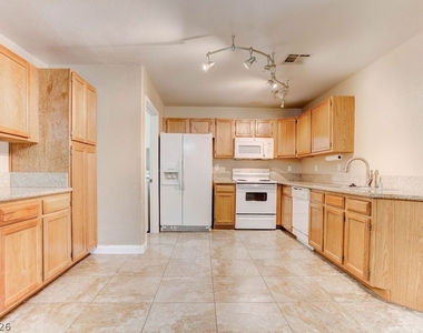 3661 Renovah Street - Photo Thumbnail 9
