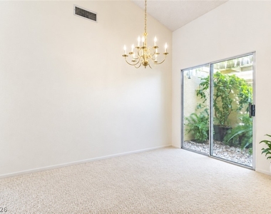 9416 Hershey Lane - Photo Thumbnail 4