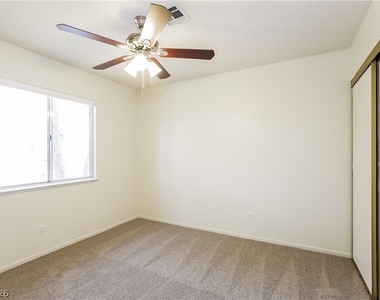 376 Manzanita Street - Photo Thumbnail 10