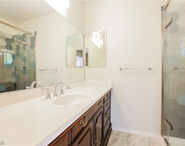 376 Manzanita Street - Photo Thumbnail 9