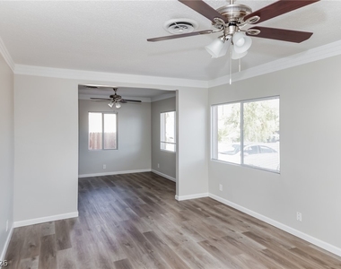 346 Arnold Street - Photo Thumbnail 1