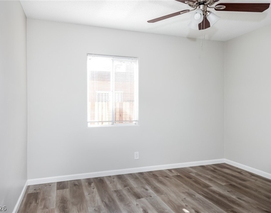 346 Arnold Street - Photo Thumbnail 11