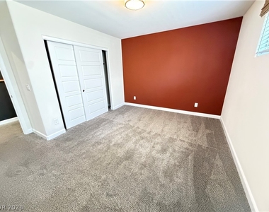 541 Bellum Drive - Photo Thumbnail 15