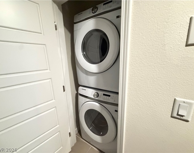541 Bellum Drive - Photo Thumbnail 14