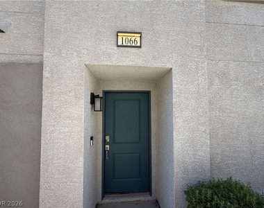 541 Bellum Drive - Photo Thumbnail 3