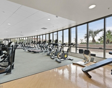 200 W Sahara Avenue - Photo Thumbnail 29