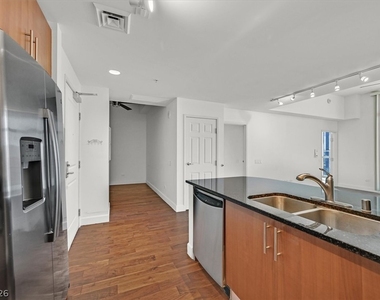 200 W Sahara Avenue - Photo Thumbnail 6