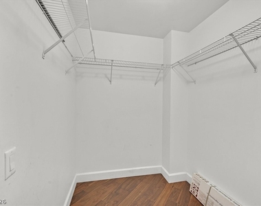 200 W Sahara Avenue - Photo Thumbnail 22