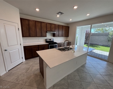 6931 Elysian Valley Avenue - Photo Thumbnail 15