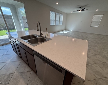 6931 Elysian Valley Avenue - Photo Thumbnail 17