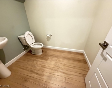 541 Bellum Drive - Photo Thumbnail 17