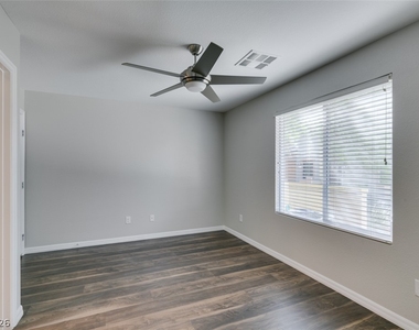 4650 Ranch House Road - Photo Thumbnail 3