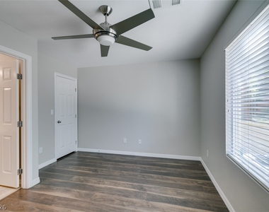4650 Ranch House Road - Photo Thumbnail 4