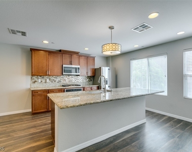 4650 Ranch House Road - Photo Thumbnail 18