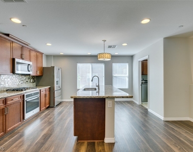 4650 Ranch House Road - Photo Thumbnail 17