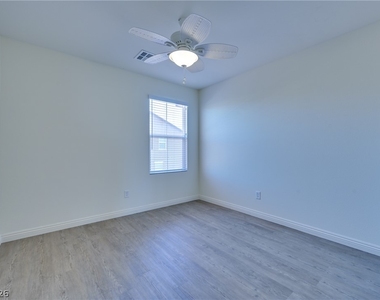 2983 Duverney Avenue - Photo Thumbnail 38
