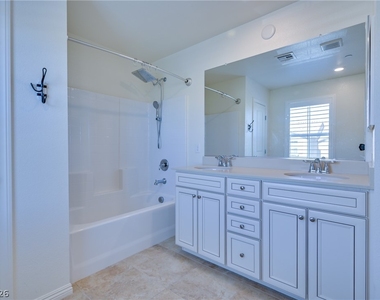 2983 Duverney Avenue - Photo Thumbnail 33