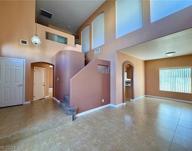 291 Mayberry Street - Photo Thumbnail 4