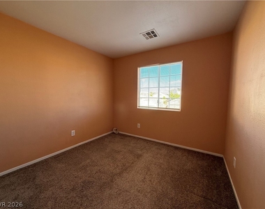 291 Mayberry Street - Photo Thumbnail 16