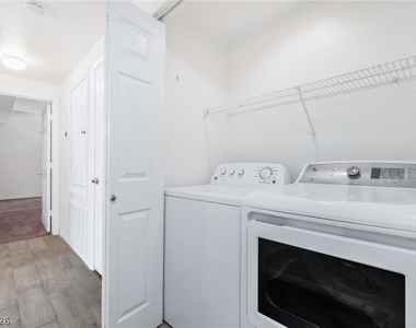 6164 Pine Villa Avenue - Photo Thumbnail 20