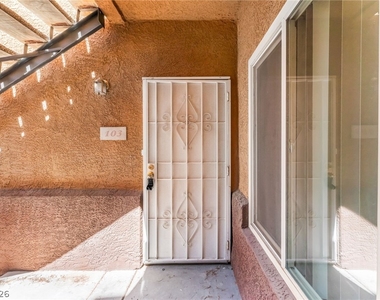 6164 Pine Villa Avenue - Photo Thumbnail 2