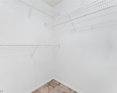 6164 Pine Villa Avenue - Photo Thumbnail 16