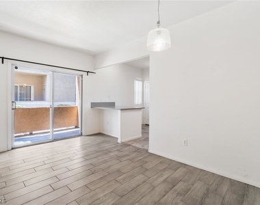 6164 Pine Villa Avenue - Photo Thumbnail 6