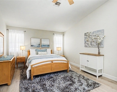 2025 Shining Feather Lane - Photo Thumbnail 37