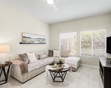 2025 Shining Feather Lane - Photo Thumbnail 13