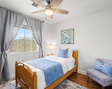 2025 Shining Feather Lane - Photo Thumbnail 31