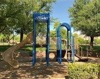 2025 Shining Feather Lane - Photo Thumbnail 78