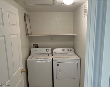 830 Carnegie Street - Photo Thumbnail 10