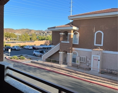 830 Carnegie Street - Photo Thumbnail 3