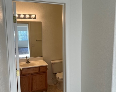 830 Carnegie Street - Photo Thumbnail 8