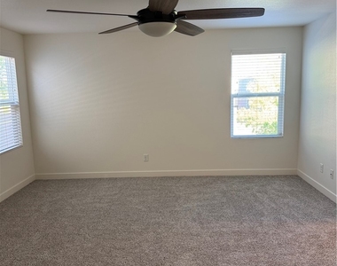10581 Griffin Avenue - Photo Thumbnail 3
