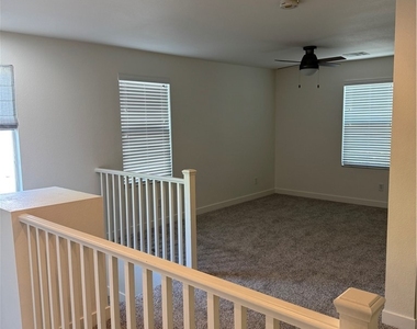 10581 Griffin Avenue - Photo Thumbnail 6