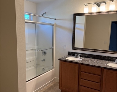 10581 Griffin Avenue - Photo Thumbnail 4