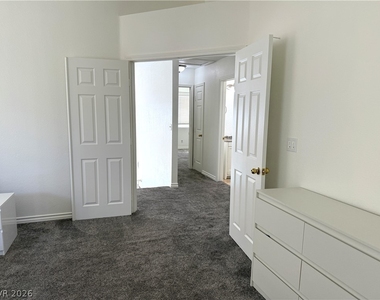 433 Jubilation Drive - Photo Thumbnail 32