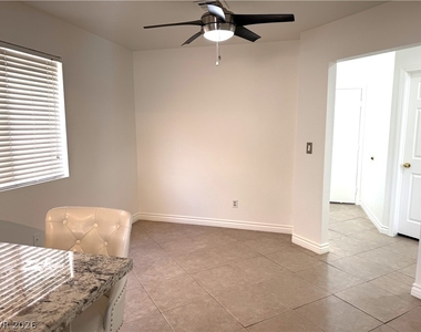433 Jubilation Drive - Photo Thumbnail 14