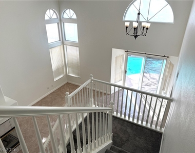 433 Jubilation Drive - Photo Thumbnail 23