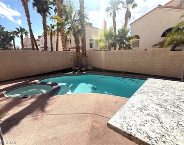 433 Jubilation Drive - Photo Thumbnail 42