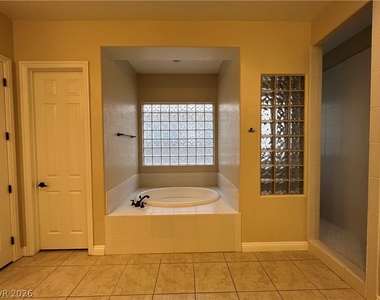3709 Fledgling Drive - Photo Thumbnail 33