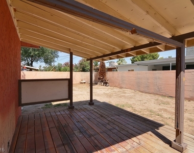 821 Griffith Avenue - Photo Thumbnail 10