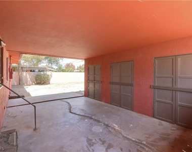 821 Griffith Avenue - Photo Thumbnail 11