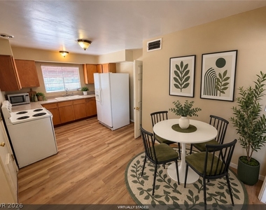 821 Griffith Avenue - Photo Thumbnail 2