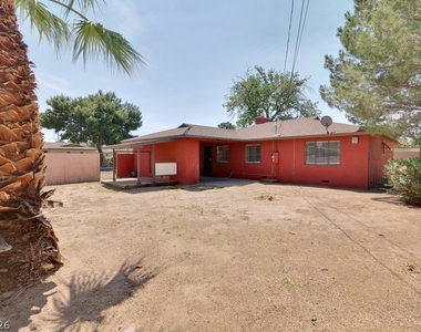 821 Griffith Avenue - Photo Thumbnail 13