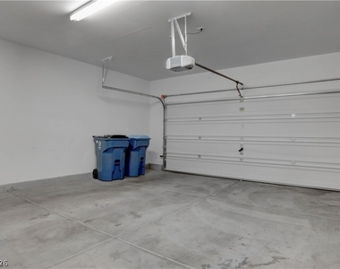 7623 Houston Peak Street - Photo Thumbnail 18