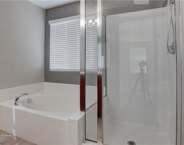7623 Houston Peak Street - Photo Thumbnail 25